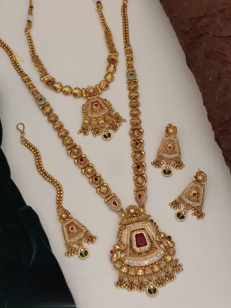 Royal Antique Gold Plated Bridal Necklace Set with Kundan &amp; Meenakari Work