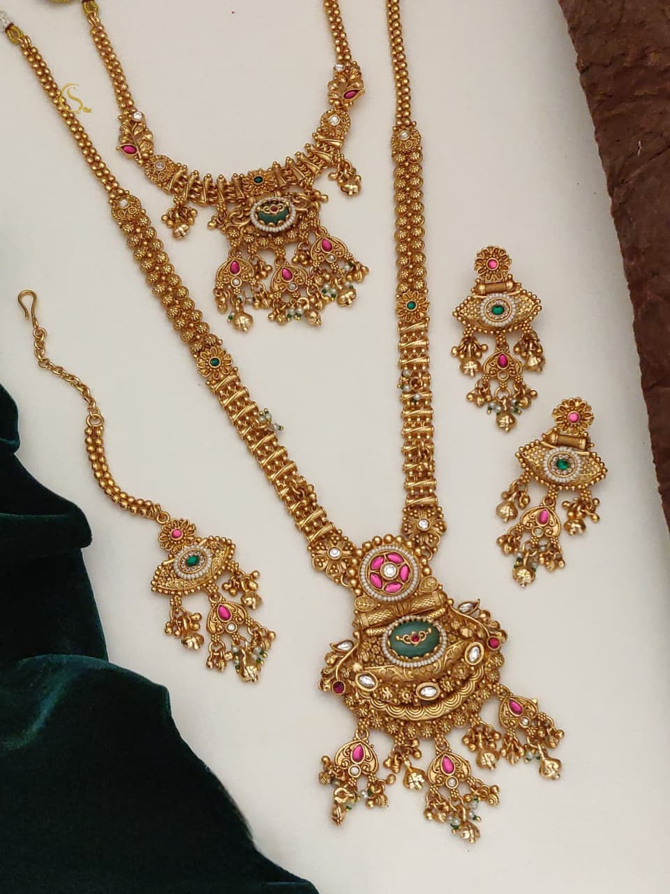 Traditional Gold-Plated Temple Necklace Set with Pink &amp; Green Stones