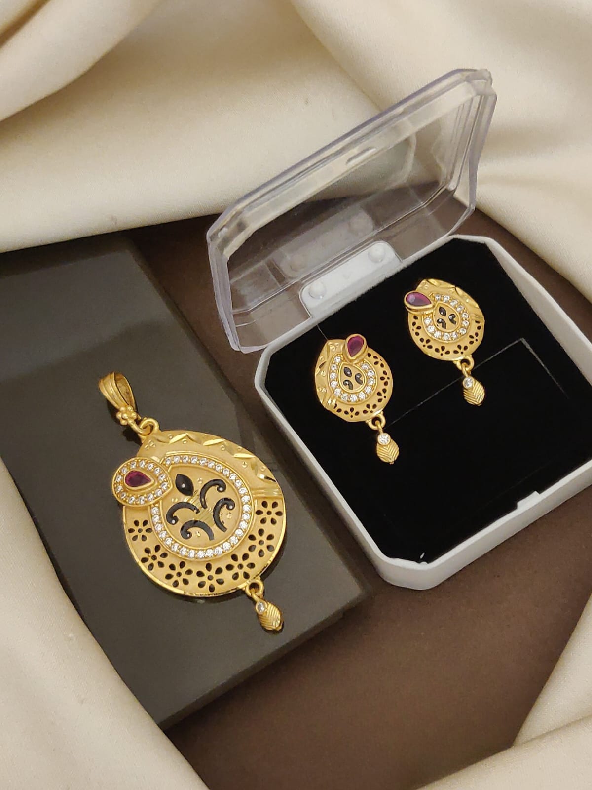 Royal Gold-Plated Pendant & Earring Set with Ruby Accent