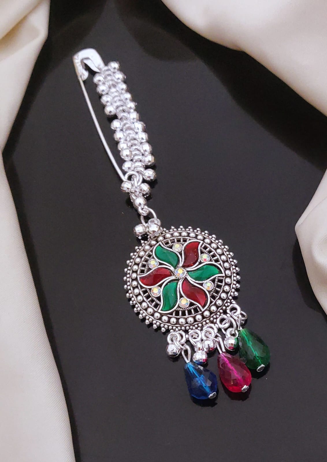 Elegant Multicolor Floral Oxidized Silver Saree Pin with Beaded Chain