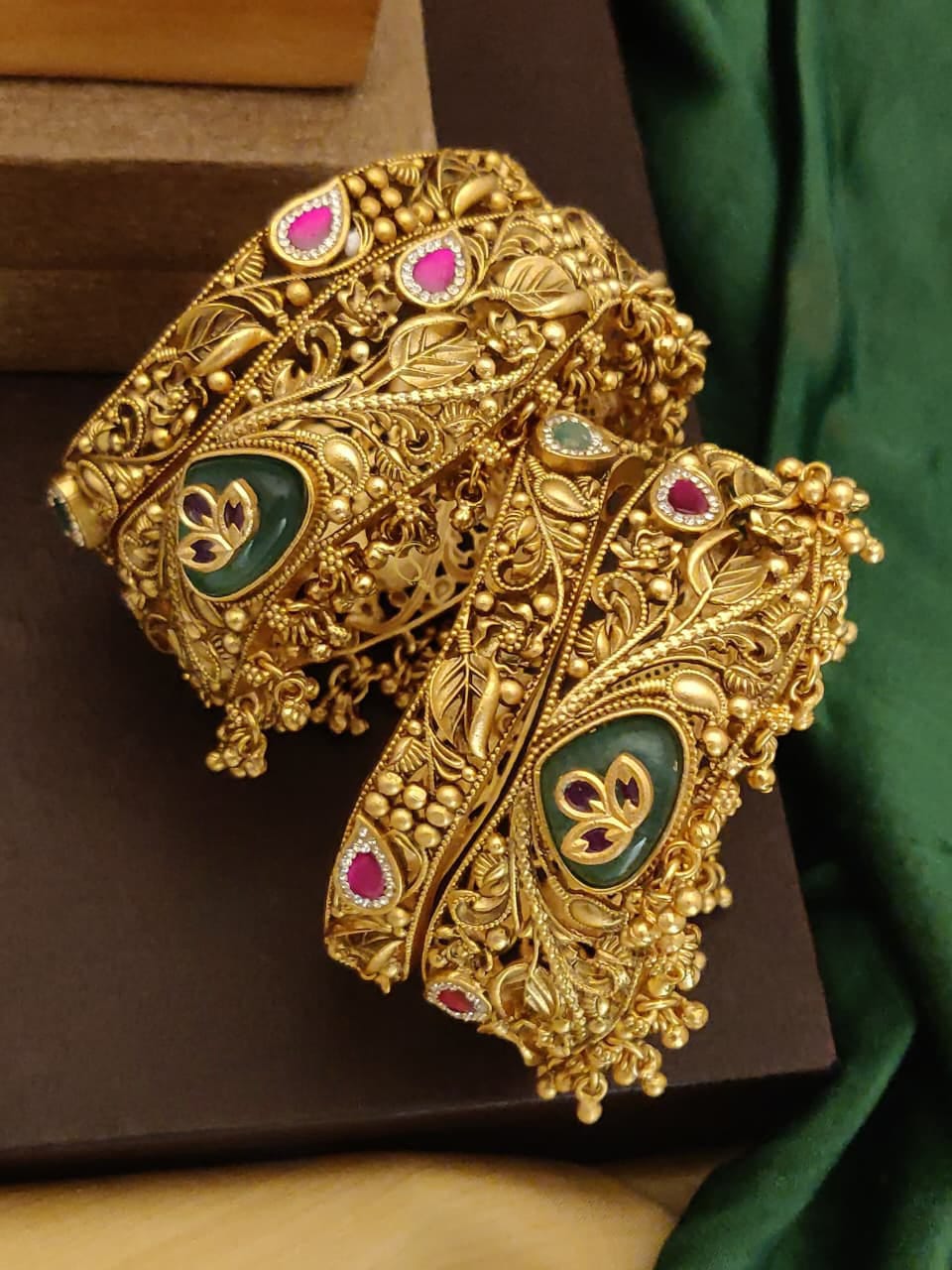 Antique Gold Finish Kundan Bangles with Green & Pink Stones – Bridal Traditional Bangles 4 pics